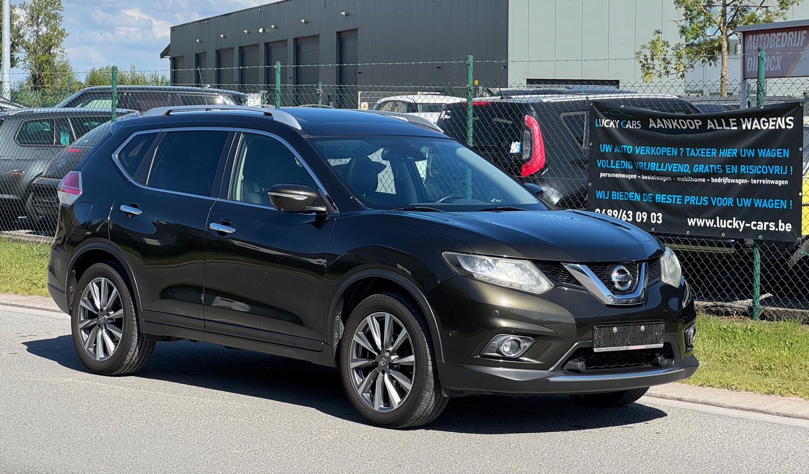 Magnifique nissanXtrail en bonétat Automatique + inspection, Autos, Euro 5, Entreprise, 96 kW, Automatique