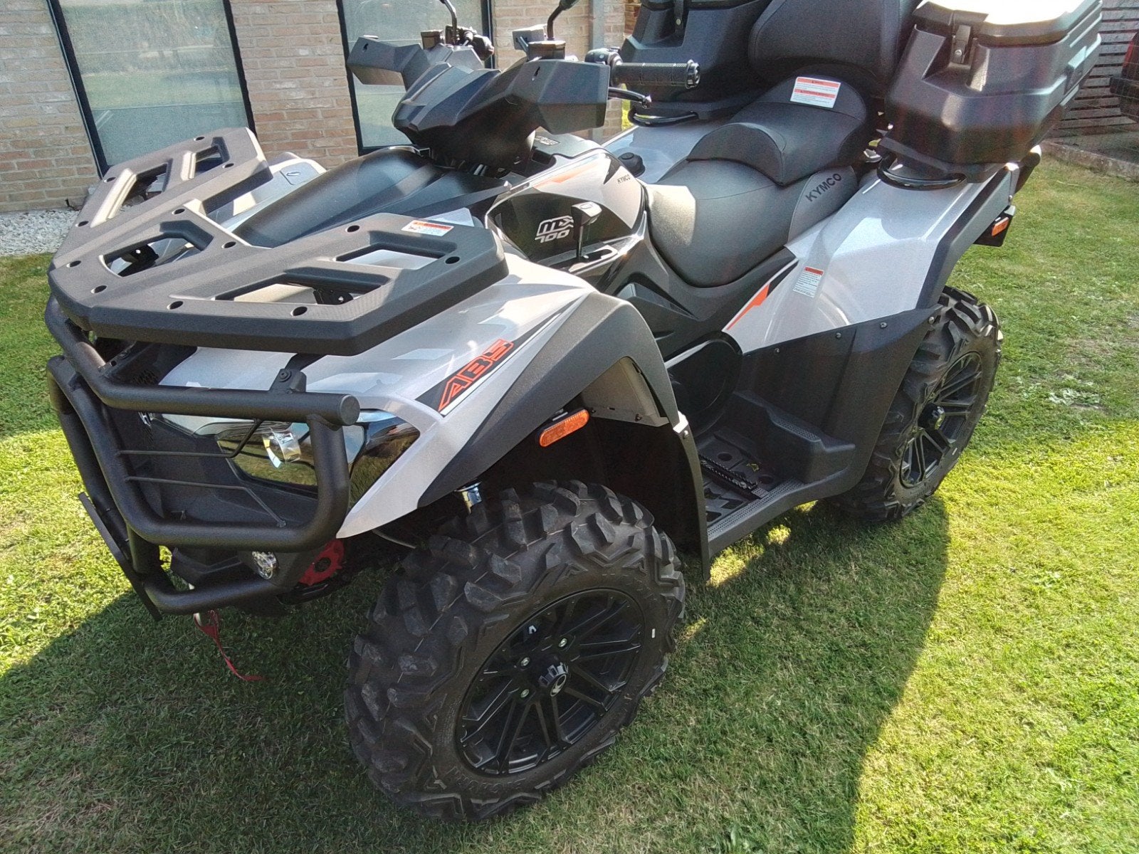 kymco 700 rijd super hoe ,mag weg wegens einde hobby., Motoren