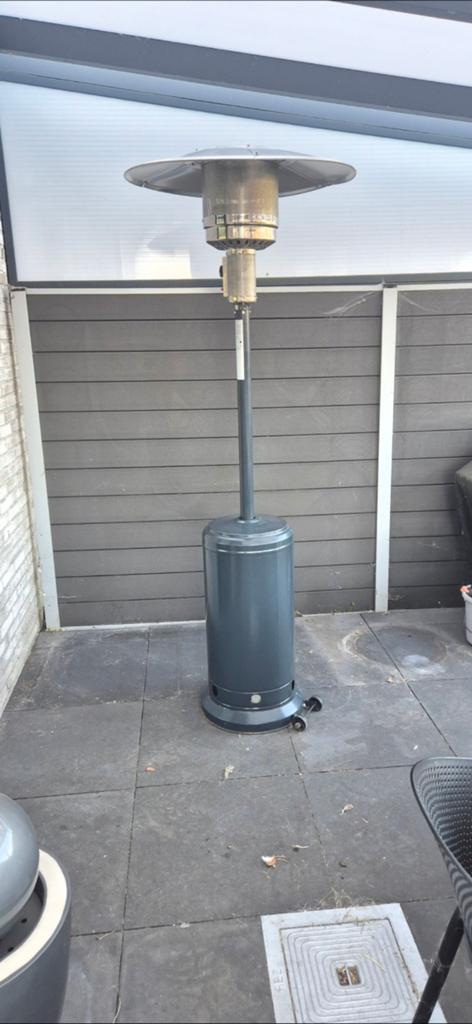 Z.g.a. NIEUWE terrasverwarmer+ gasfles+hoes, Tuin en Terras, Ophalen, Gas