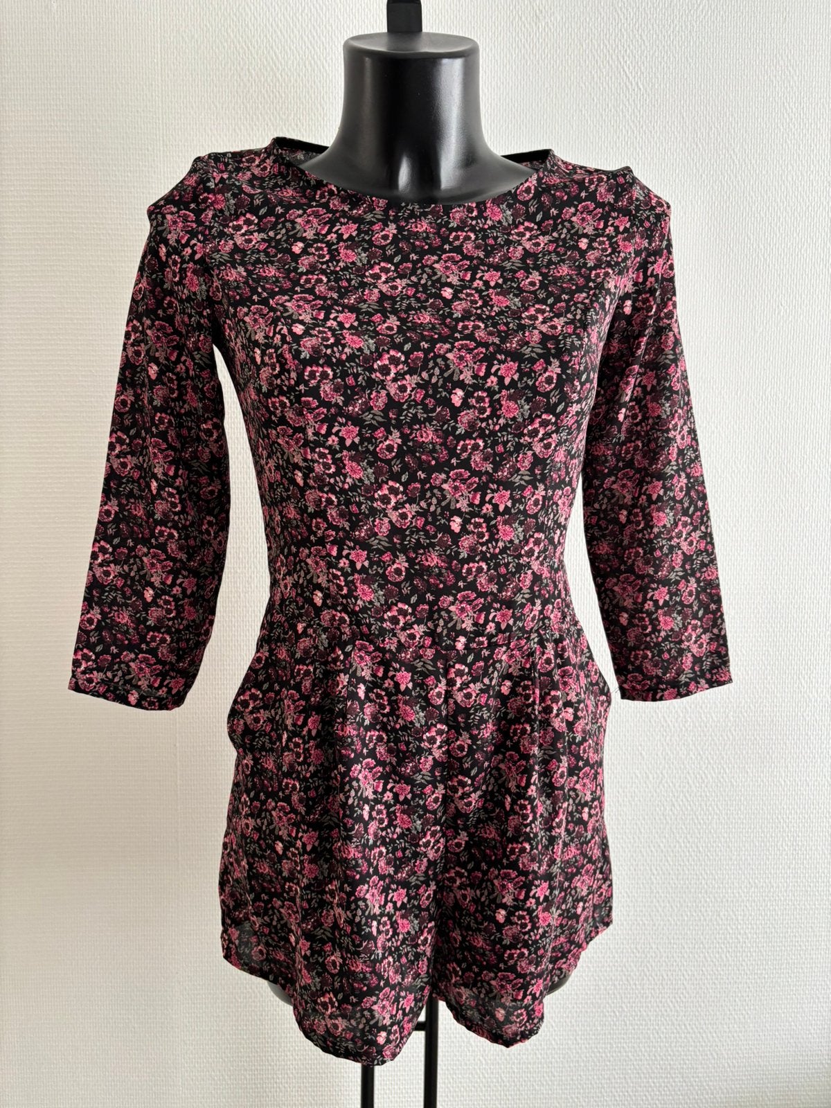 Nieuwe playsuit van Bershka, Ophalen of Verzenden, Nieuw, Maat 36 (S)