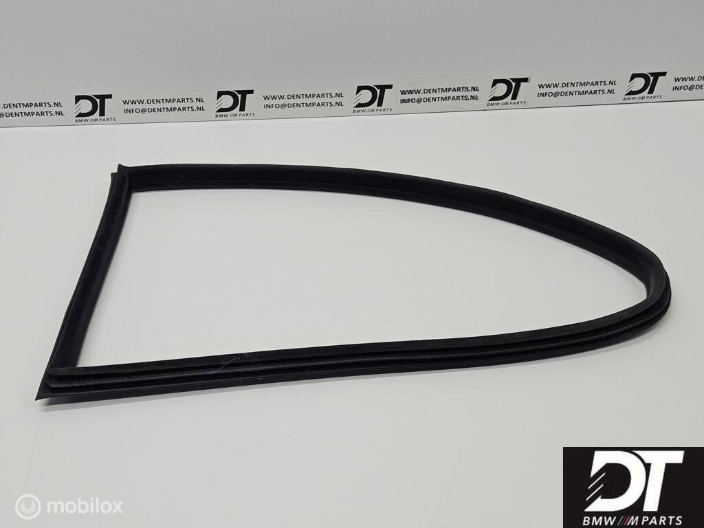 Raamrubber zijruit achter BMW 3-serie Coupé E46 51368252621, Gebruikt, Ophalen of Verzenden, BMW, BMW