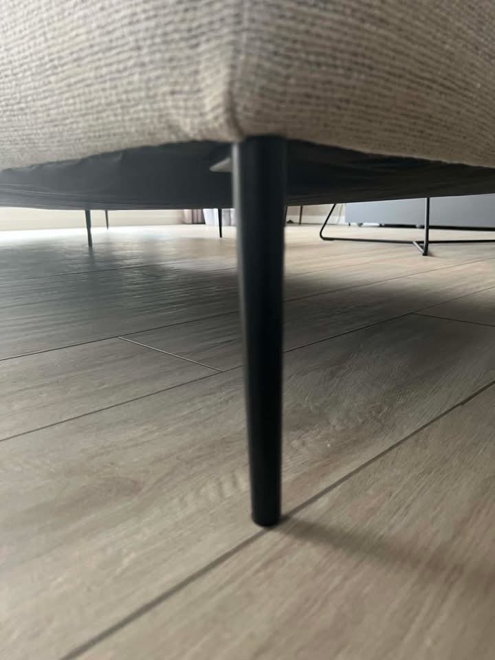 Zetel , fauteuil en salontafel, Huis en Inrichting, Zetels | Complete zithoeken, Zo goed als nieuw, Stof, Ophalen