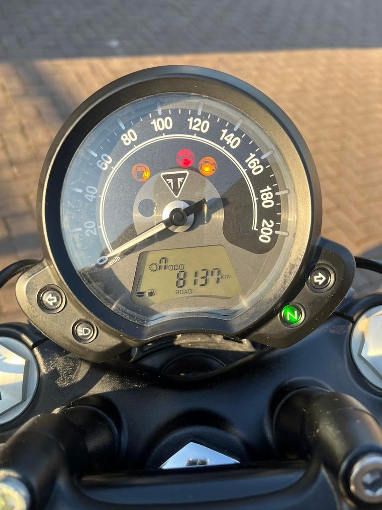 Triumph, Enlèvement