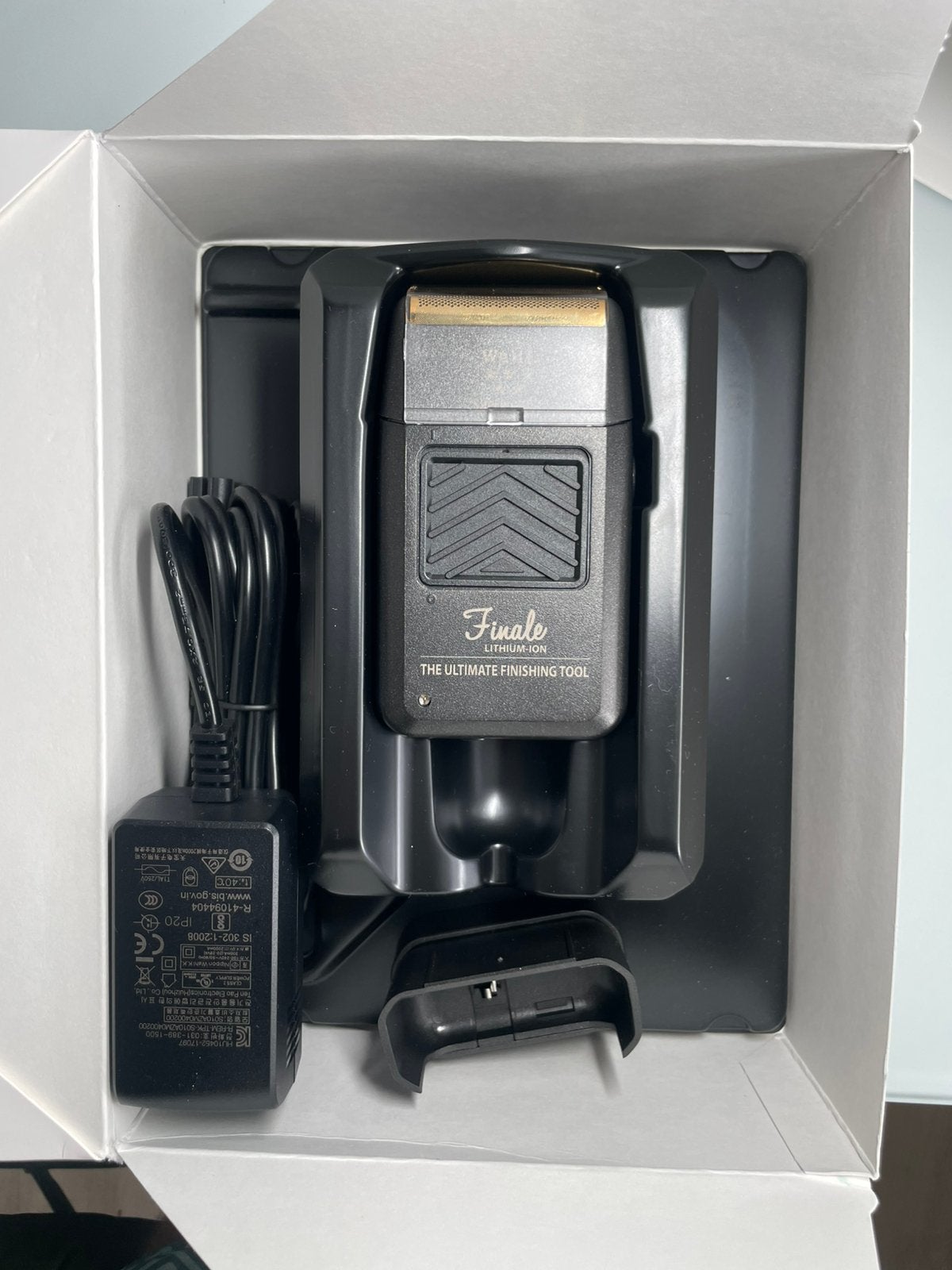 WAHL Shaver 5 Star Finale + Charging Unit, Ophalen