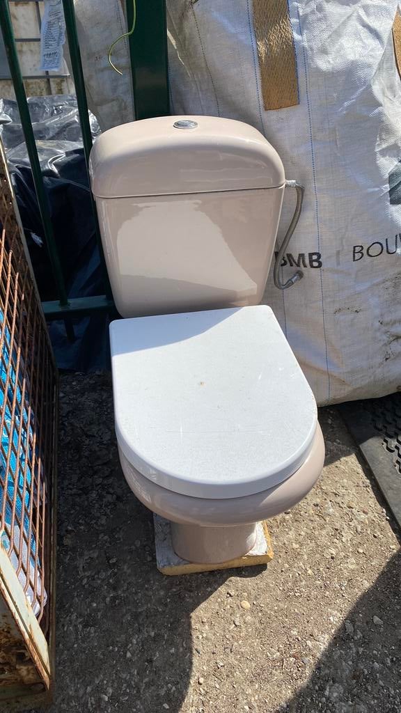Wc beige/ oud roze, Ophalen, Gebruikt, Toilet