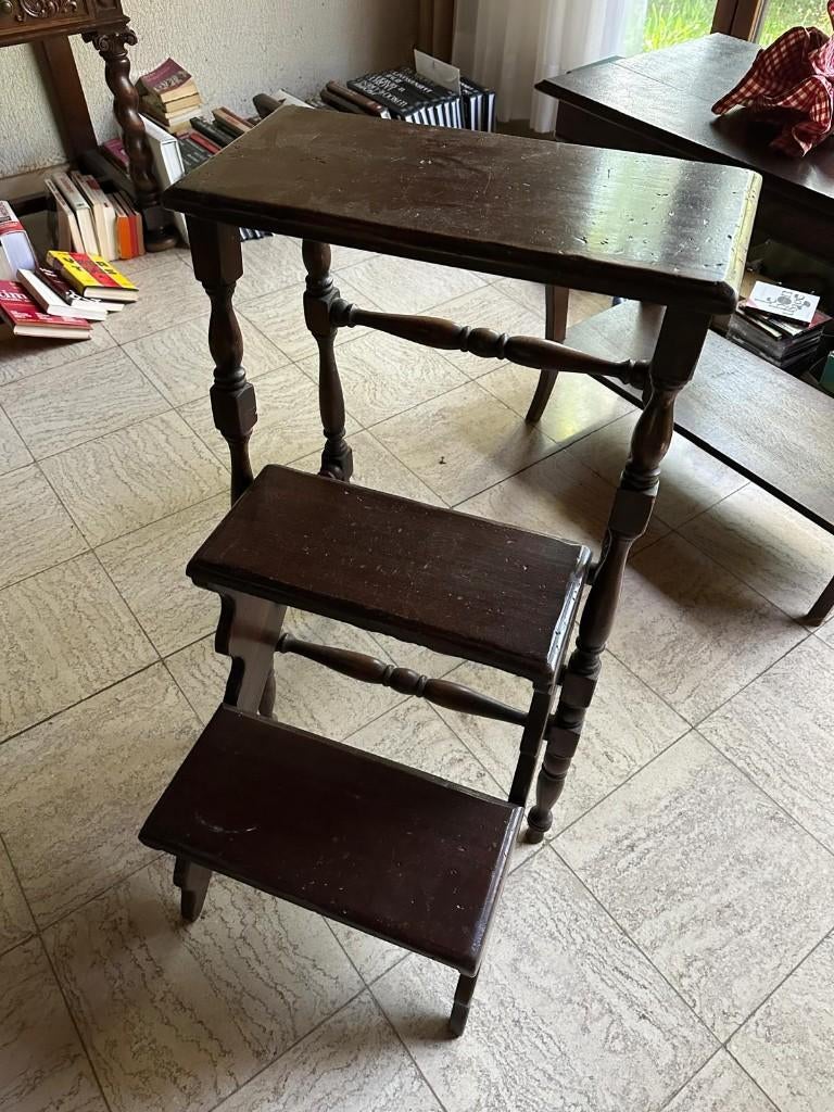 Tabouret-escabeau pliable bibliothèque ou cuisine en bois, Enlèvement, Utilisé