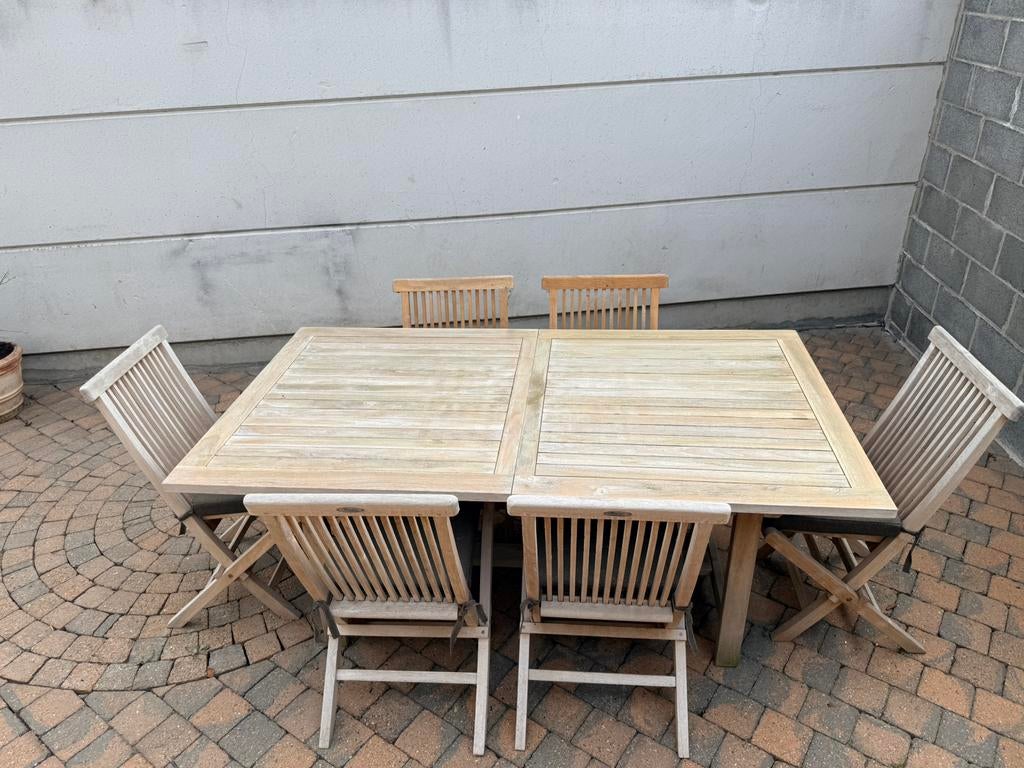 Teaken tafel en stoelen, Tuin en Terras, Tuinsets en Loungesets, Ophalen, Zo goed als nieuw, Stoel