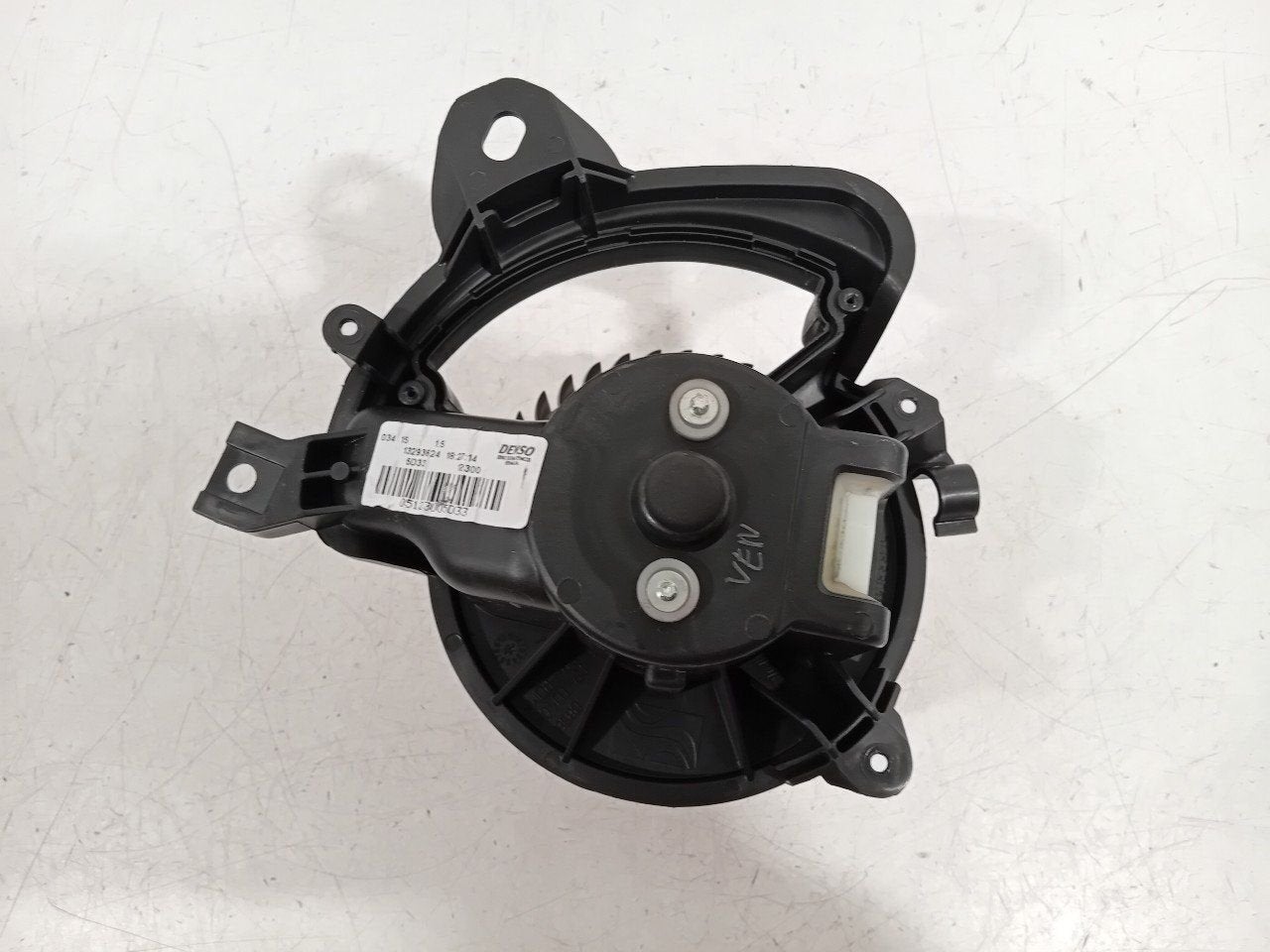 Kachel ventilator motor Opel Corsa, Auto-onderdelen, Onderdelen@venauto.nl, Van der Ven Autorecycling B.V., Gebruikt, Ettenseweg 76, 4706 PB Roosendaal, The Netherlands