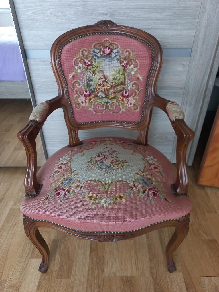 Antieke stoelen Louis XV, 2 stuks, Enlèvement