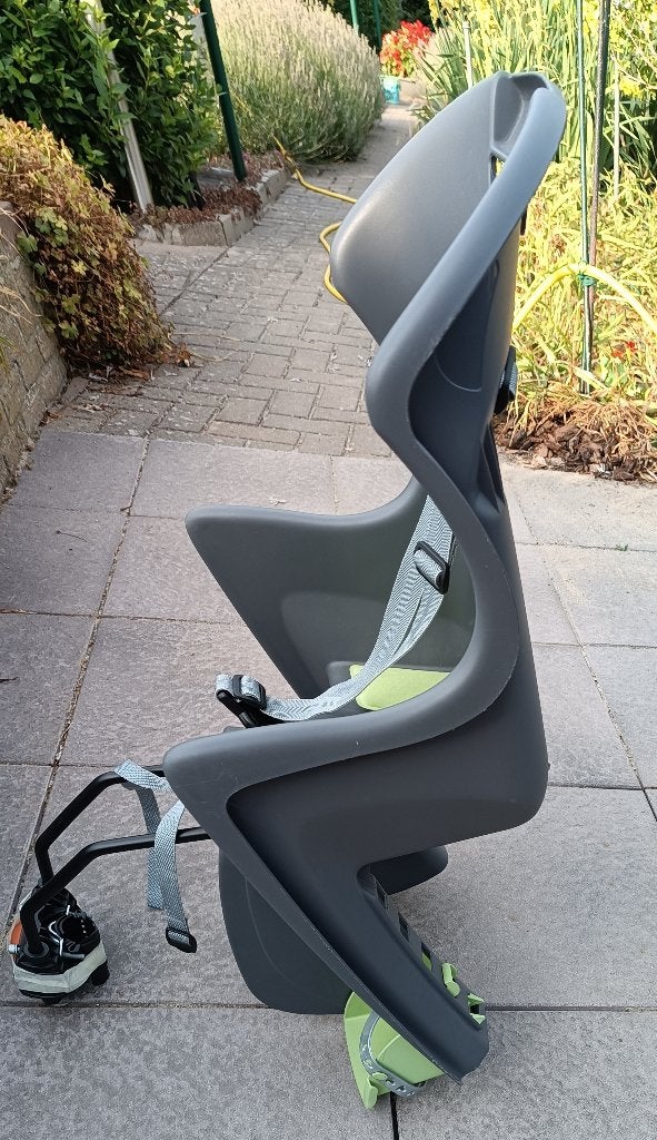 Fietsstoel, Fietsen en Brommers, Ophalen, Zo goed als nieuw, Achterzitje, Voetsteuntjes