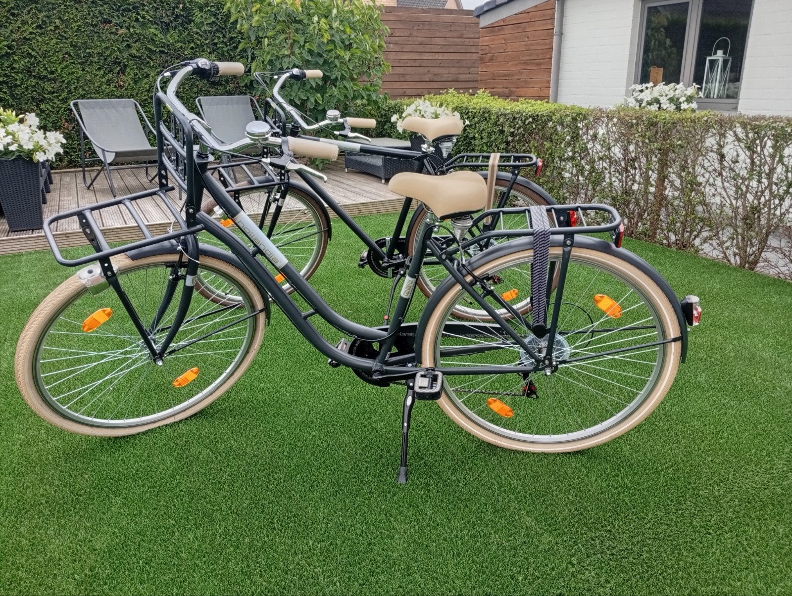 2 mooie fietsen te koop., Velgrem, Versnellingen, 49 tot 53 cm, Zo goed als nieuw