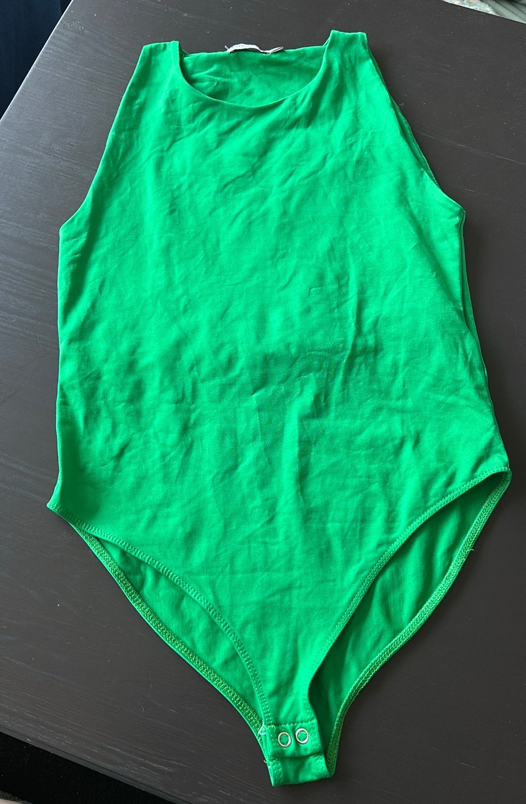 stradivarius women top green bodysuit shape wear size L, Ophalen, Nieuw