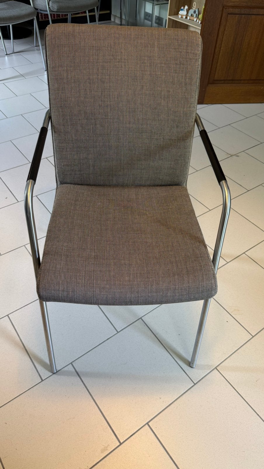 6 Gelderse stoelen met armleuningen, Ophalen, Gebruikt, Zwart, Design