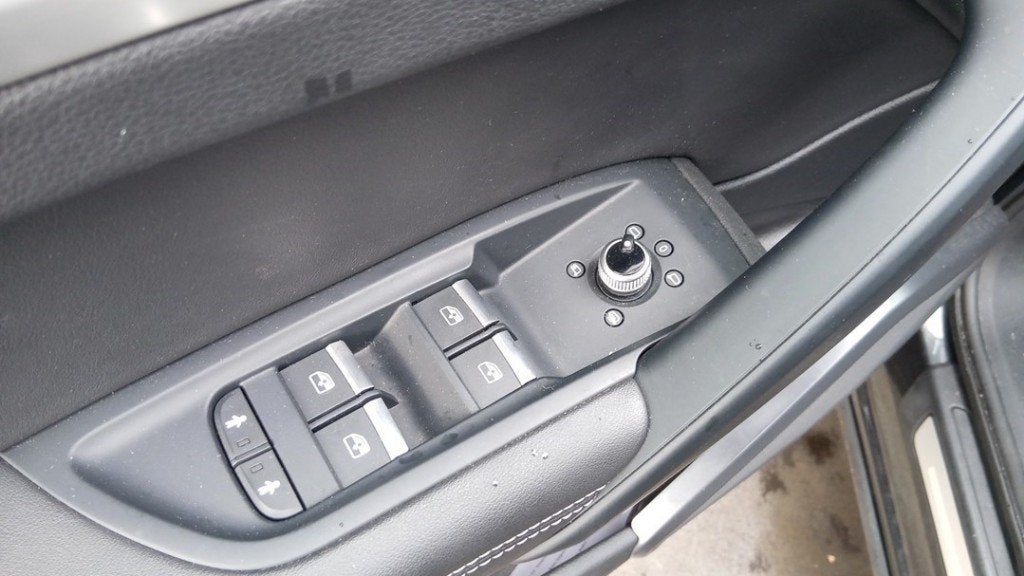 COMMUTATEUR VITRES ELECTRIQUES Audi Q5 (FYB / FYG), Autos : Pièces & Accessoires, Auto-Union-Straße  1,
85057  Ingolstadt, DE