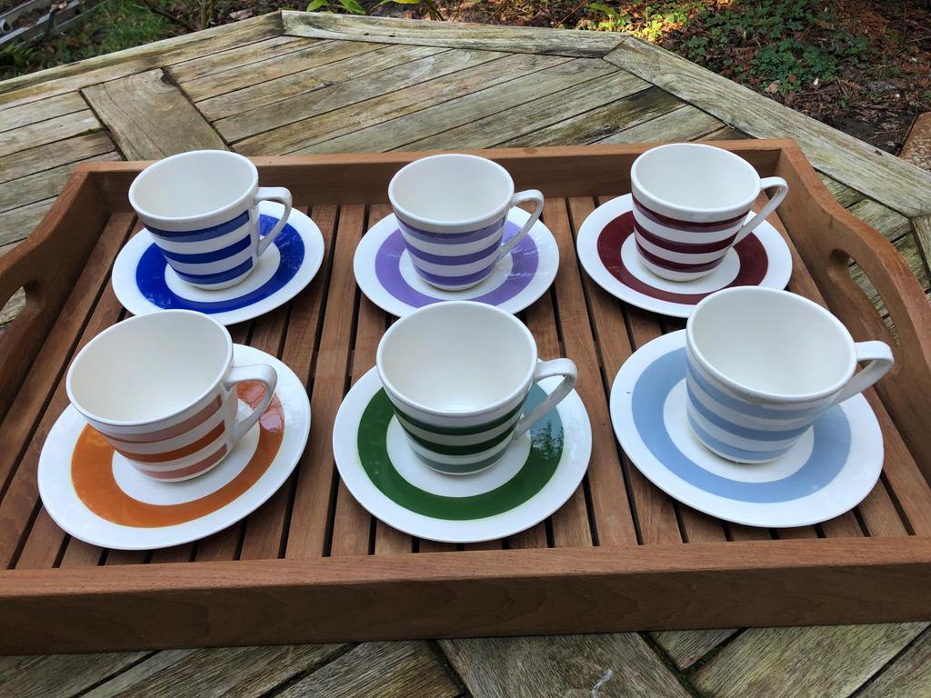 Set van 6 koffietassen met ondertas van Boch, Ophalen