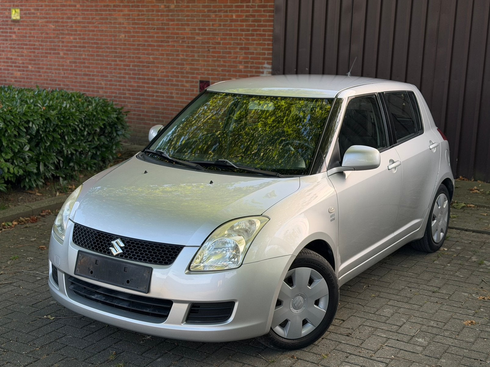 Suzuki Swift essence, Autos, Suzuki, Argent ou Gris, Achat, Boîte manuelle, 5 portes