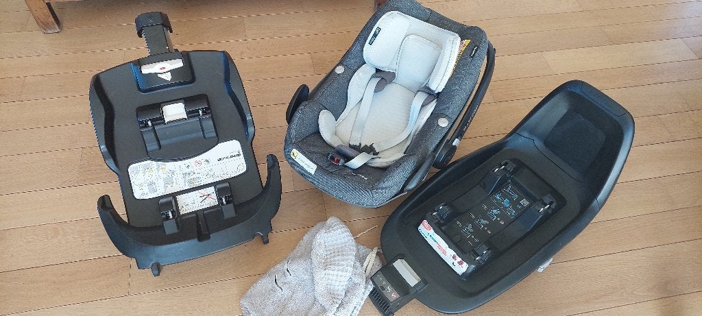 Maxi-Cosi autostoel met 2 isofixen, Ophalen, Autogordel of Isofix, 0 t/m 18 kg, Zo goed als nieuw