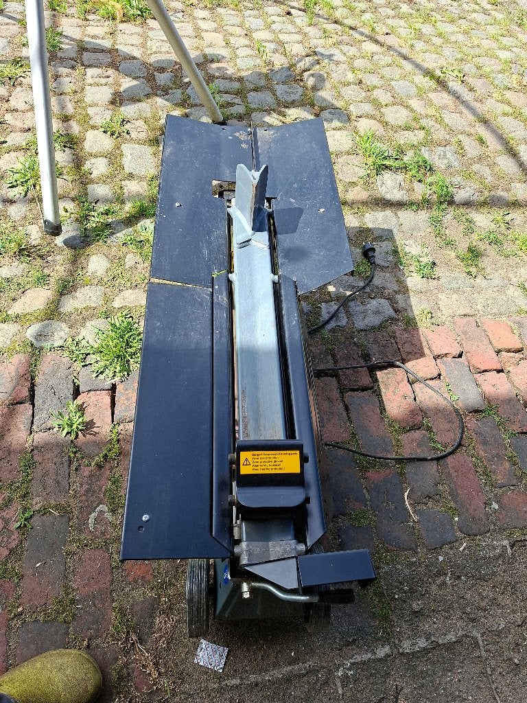 houtkliever, Ophalen, Zo goed als nieuw, Elektrisch, Liggend