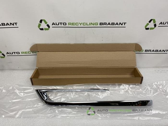 Bande décorative d'un BMW 5-Serie, -, 3 mois de garantie, Utilisé, -