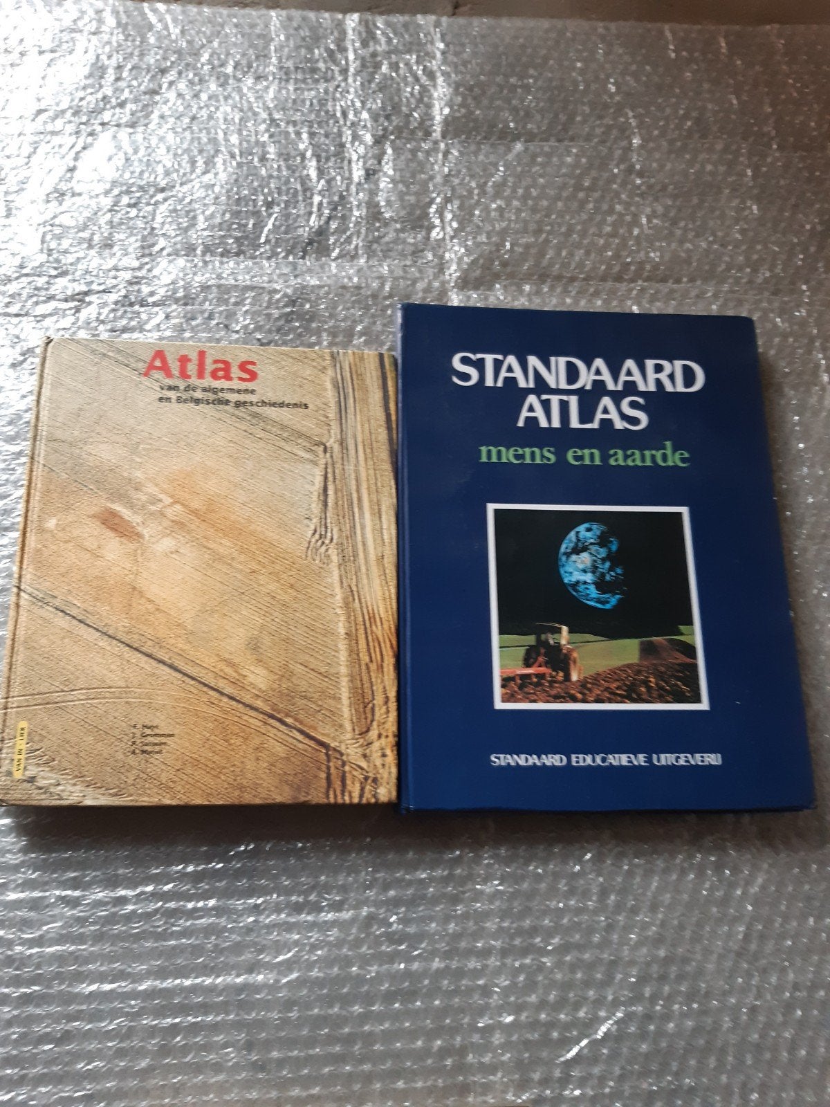 diverse atlassen, Boeken, Ophalen