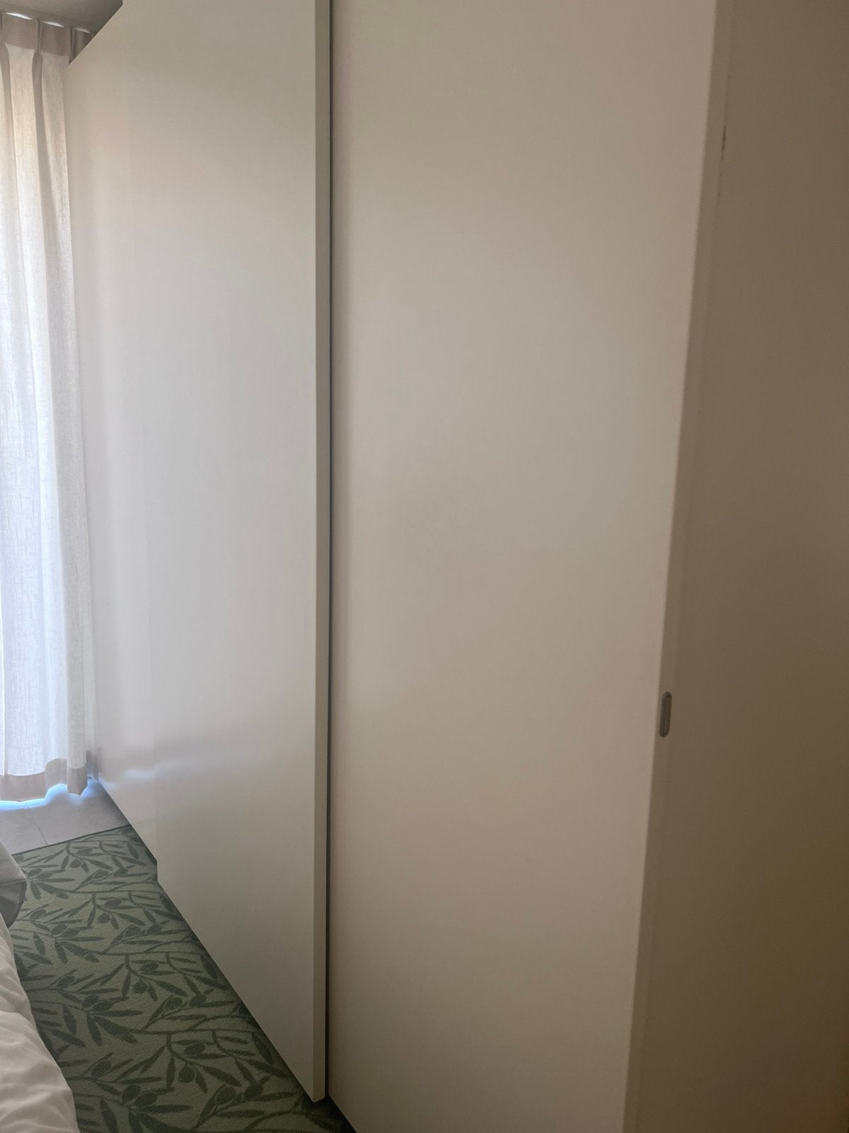 Zeer degelijke kleerkast met schuifdeuren, Huis en Inrichting, Kasten | Kleerkasten, Gebruikt, 200 cm of meer, 200 cm of meer