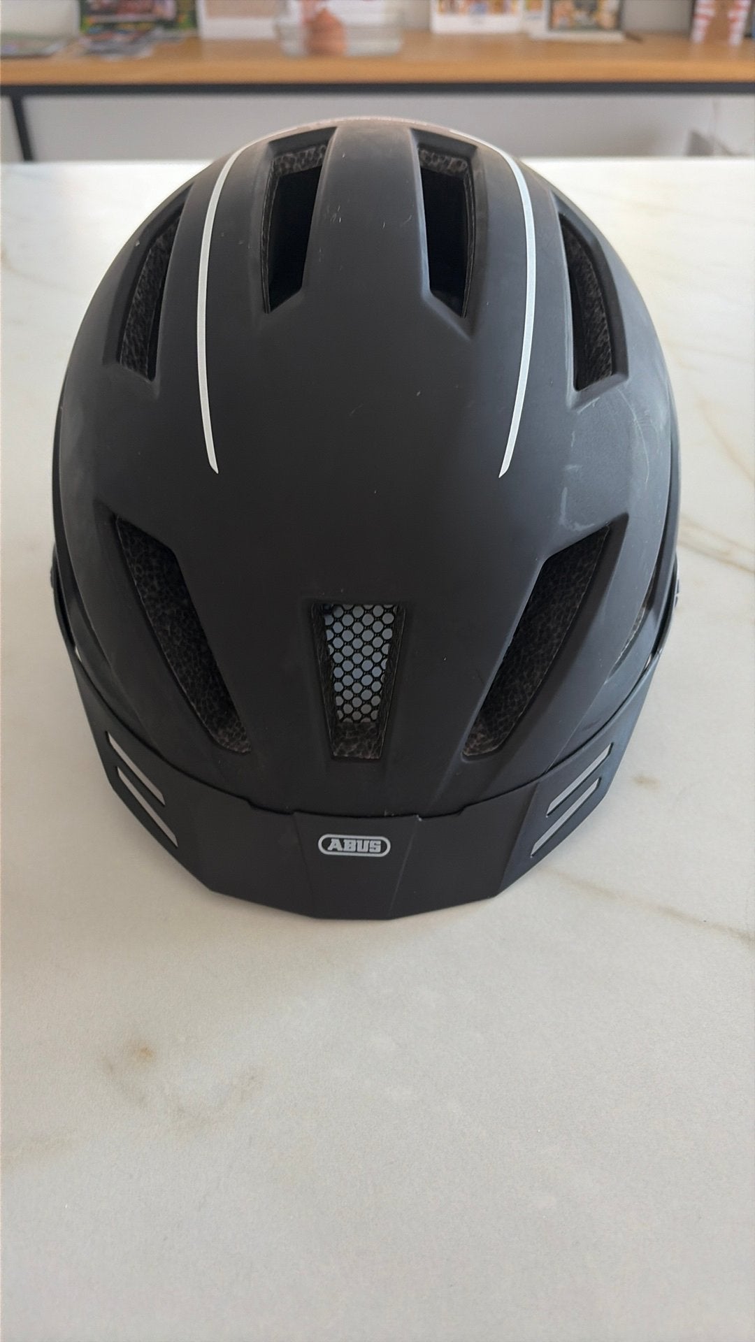 Helm abus speedpedelec, Ophalen, Zo goed als nieuw