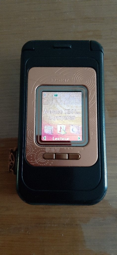 Nokia 7390  collection l'amour, Télécoms, Téléphonie mobile | Nokia, Enlèvement ou Envoi, Clavier physique, 3 à 6 mégapixels, À clapet