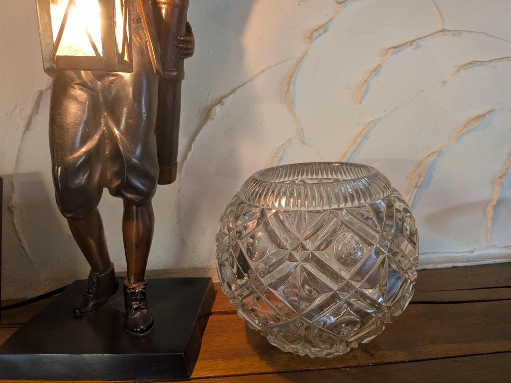Kristallen vaas met „bol”. Hoogte 20 cm, diam 10 cm., Ophalen