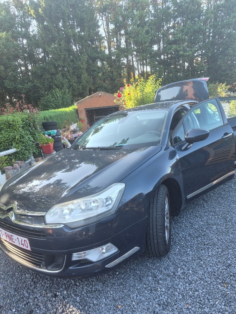 C5 berline, Euro 5, Achat, 4 portes, Carnet d'entretien