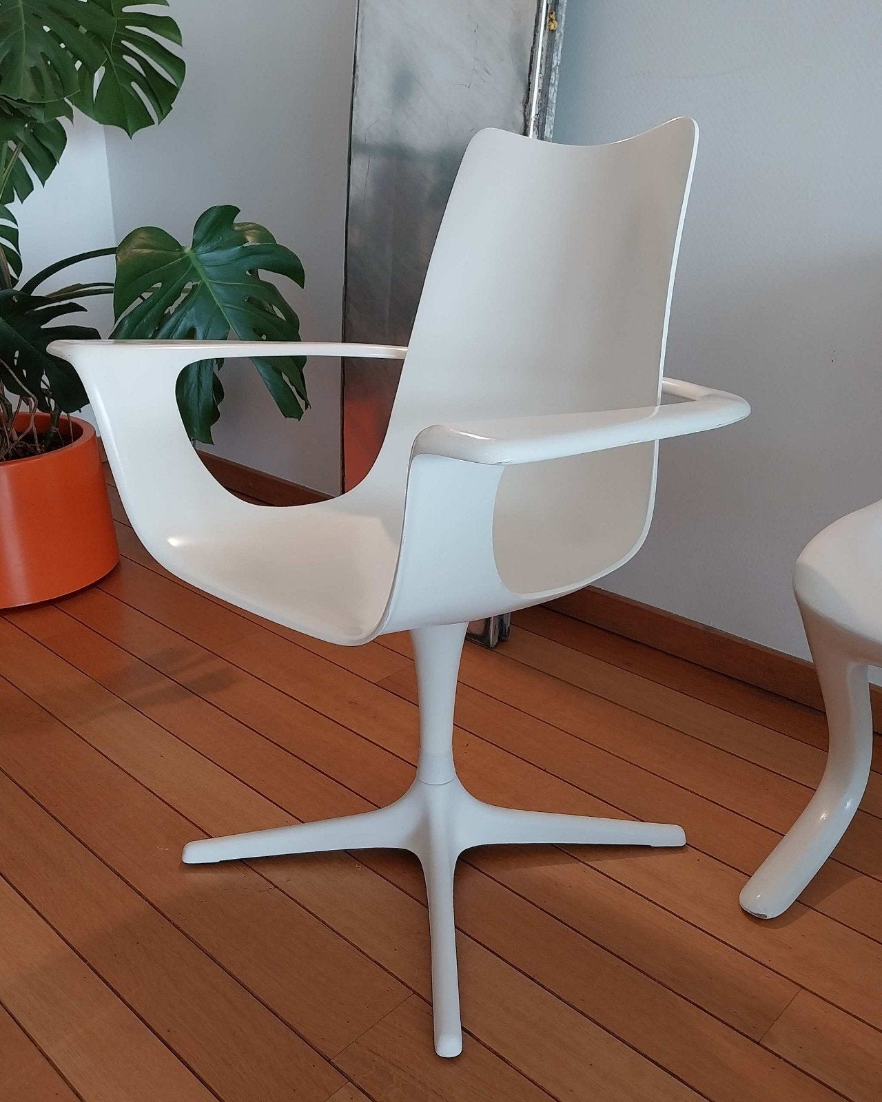 Space Age Chair designed by Luigi Colani in 1972, Ophalen