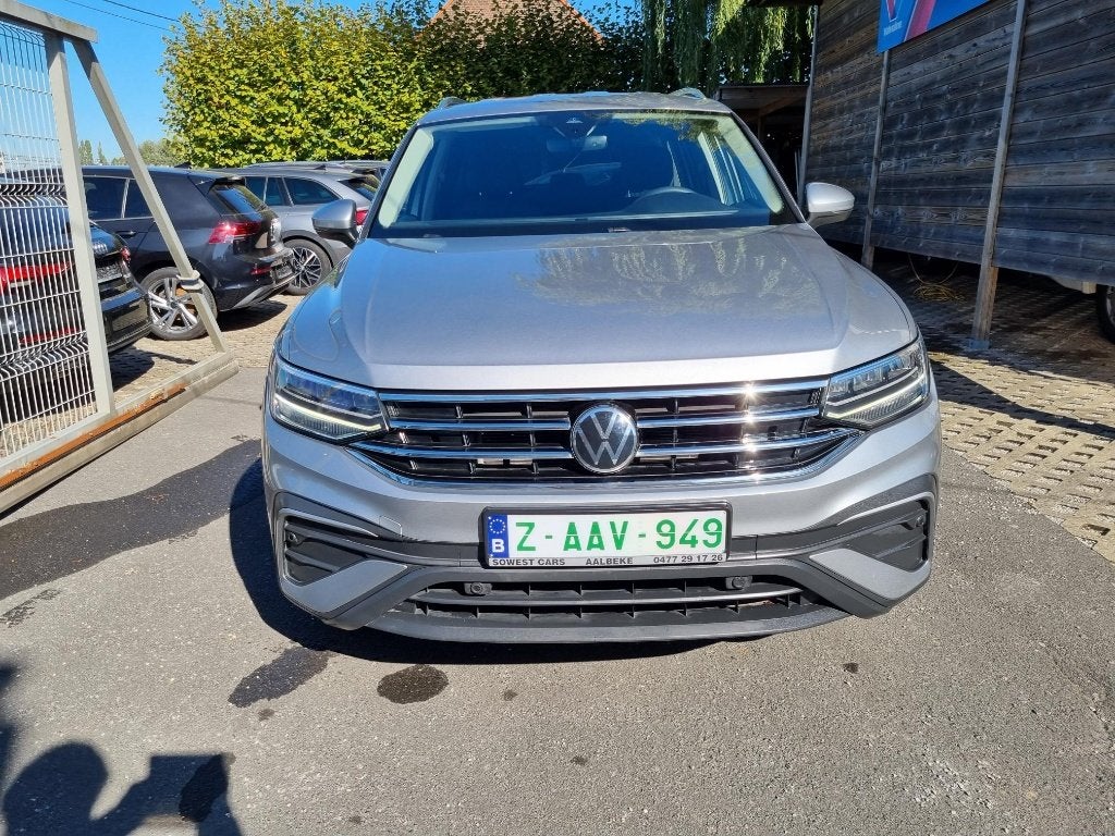 VOLKSWAGEN TIGUAN ALLSPACE, Achat, Entreprise, Phares entièrement LED, Noir