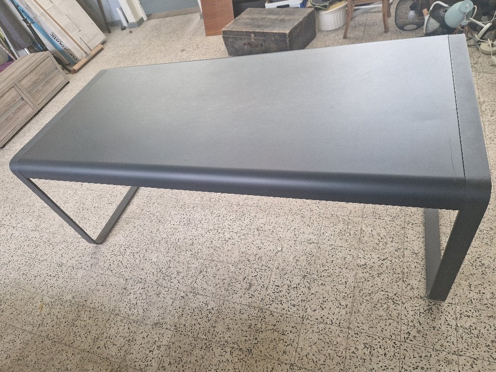 Table Bellevie Fermob anthracite 8 p., Jardin & Terrasse, Tables de jardin, Utilisé, Rectangulaire, Aluminium, Enlèvement