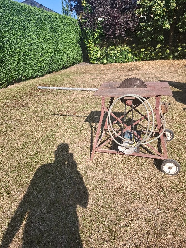 Zaagtafel, Gebruikt, Cirkelzaag, Zelf gemaakt, 70 mm of meer