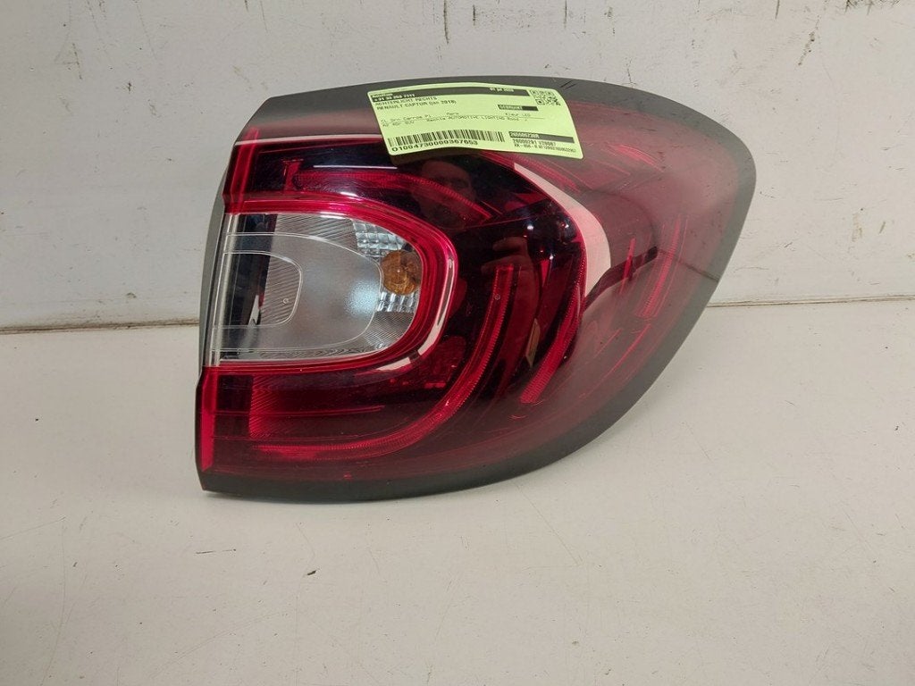 FEU ARRIÈRE DROIT Renault Captur I (2R) (|265506738R|), Renault, Utilisé, Peter-Huppertz-Straße 5
51063  Köln, DE, Dialog.deutschland@renault.de