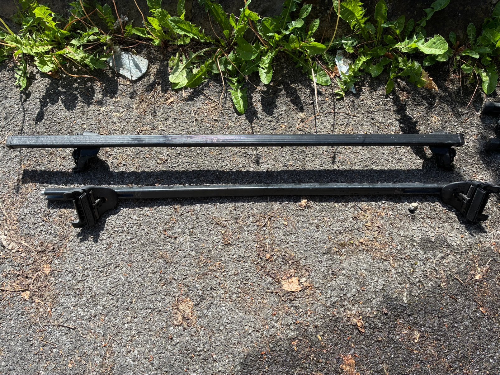 Barre de toit Thule en acier, Enlèvement, Utilisé