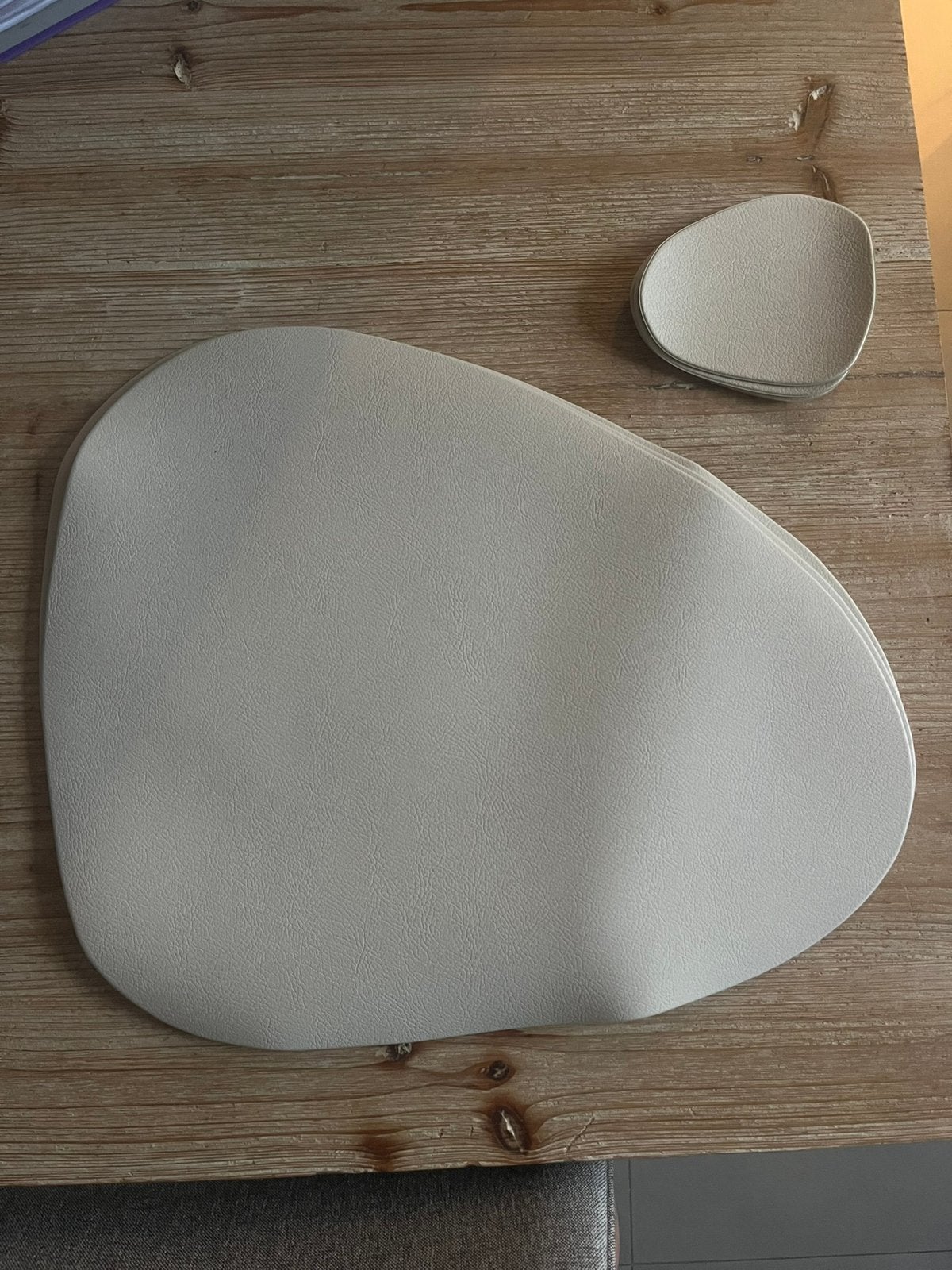 4 placemats +4 glasonderleggers, Huis en Inrichting, Woonaccessoires | Wanddecoraties, Ophalen, Beige