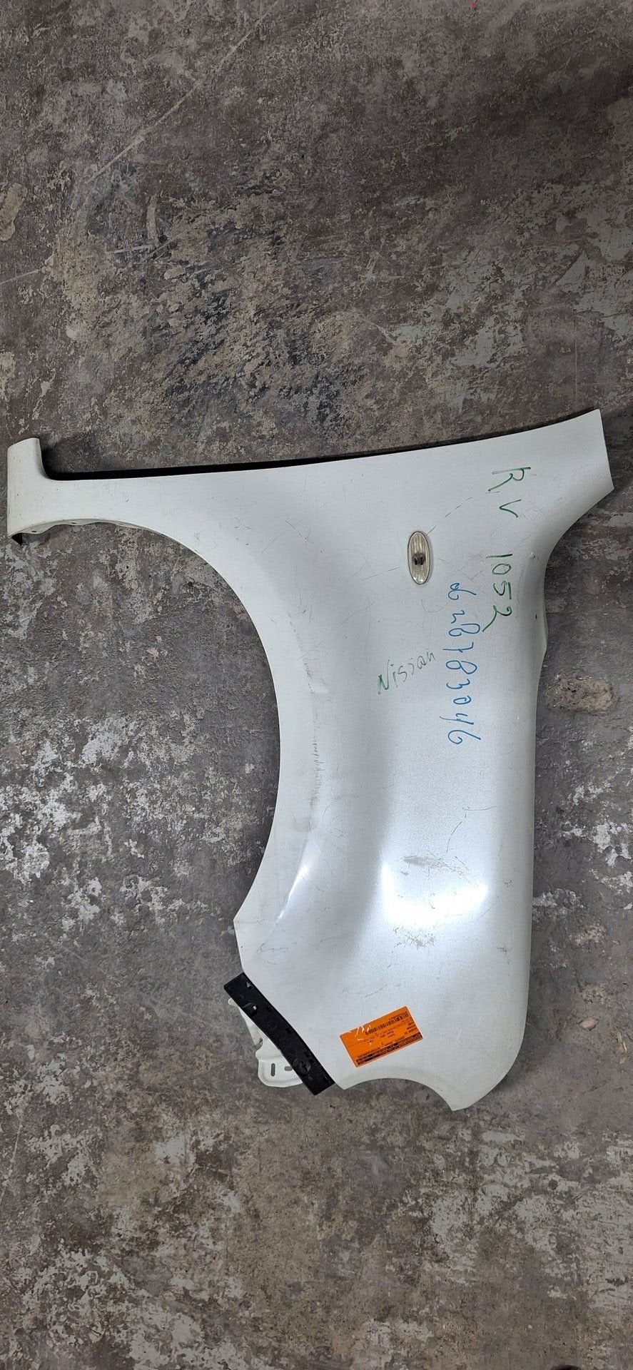 Spatbord Rechts-Voor Nissan Cube 2011 Wit Scherm (Moet gespo, -, Garde-boue, Utilisé, -