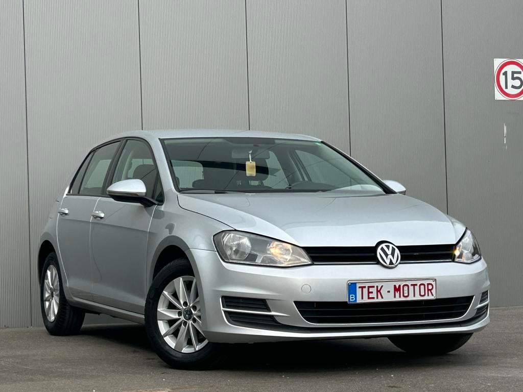 GOLF 7 TSI 1.2 BENZINE, GEKEURD, NIEUWSTAAT, FULL OPTION, Euro 6, 5 deurs, 77 kW, 1197 cc