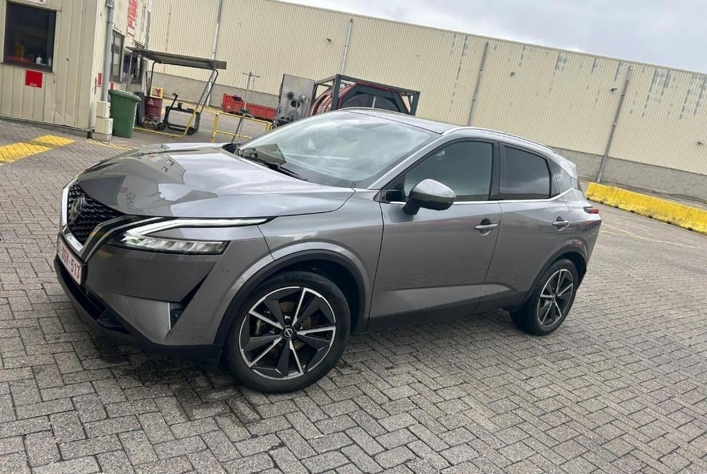 Nissan Qashqai 06/2023 EN PARFAIT ÉTAT !, Autos, Achat, Particulier, Hybride Électrique/Essence, Carnet d'entretien
