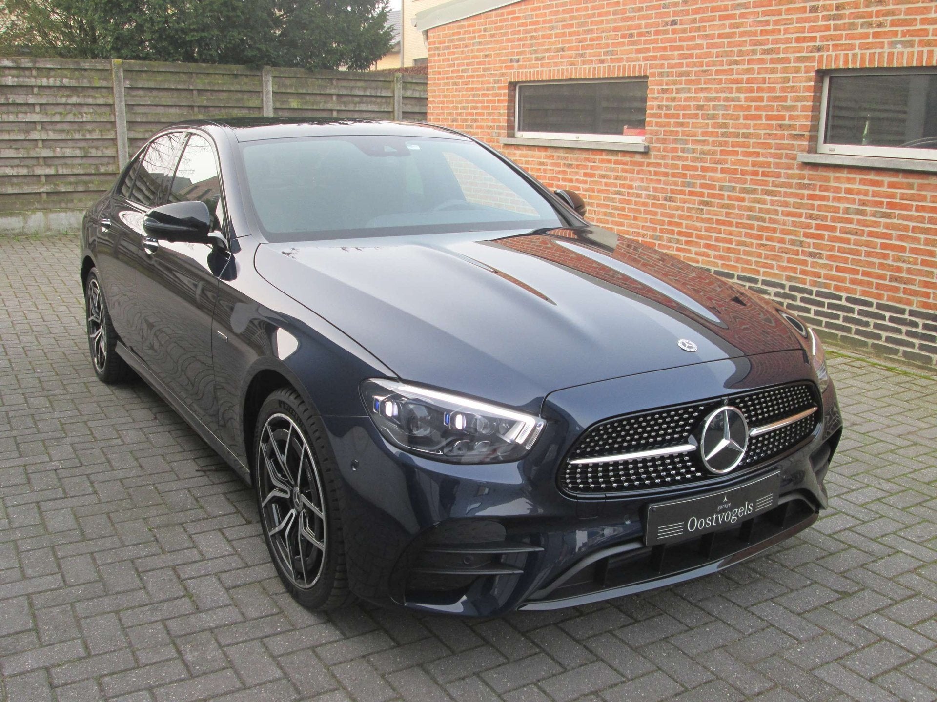 Mercedes-Benz E 300 DE AMG PANO MEMORY BURMEISTER, Autos, Mercedes-Benz, 143 kW, Entreprise, 34 g/km, Alcantara