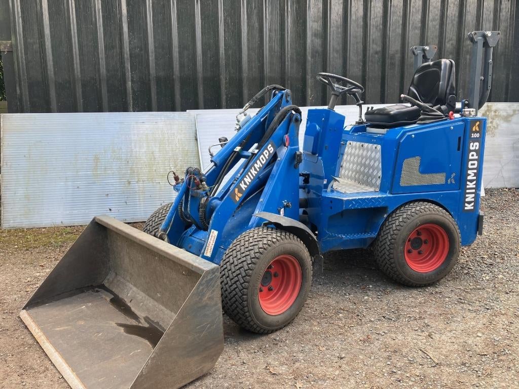 Knikmops KM100 - bj 2022, Zakelijke goederen, Ophalen, Wiellader of Shovel