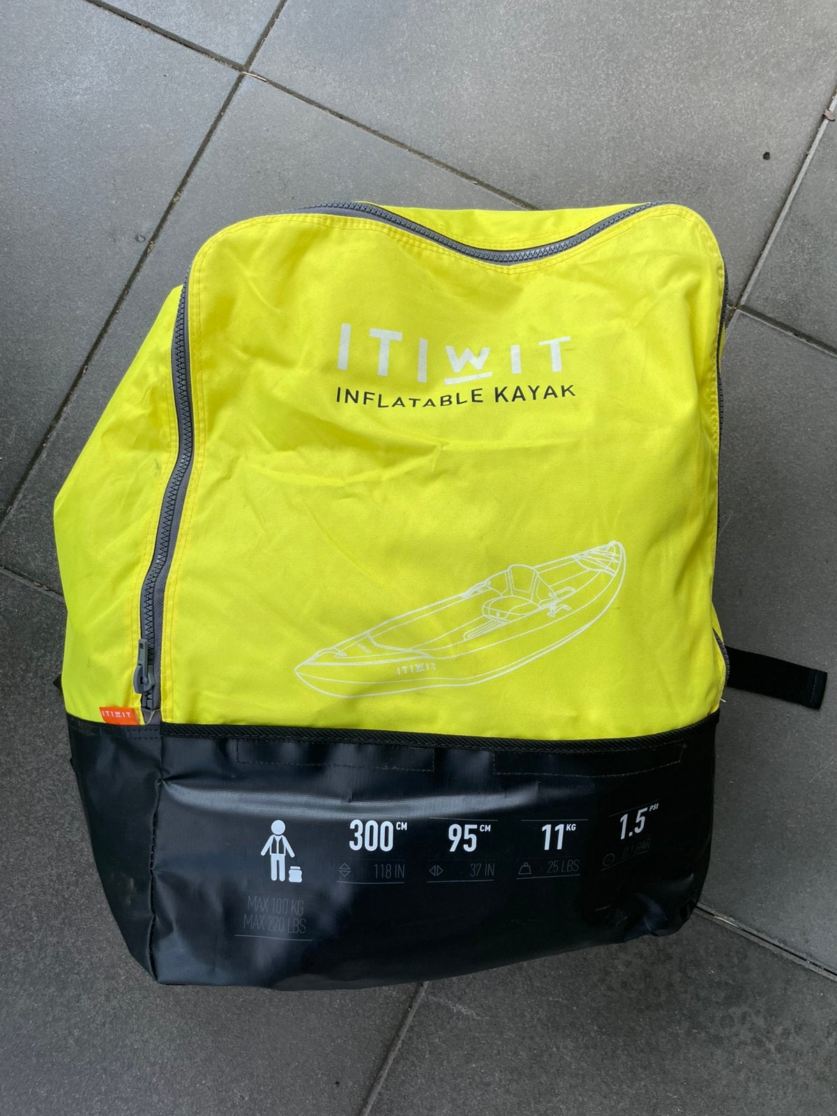 Itiwit opblaasbare kayak met pomp en peddel, Enlèvement, Gonflable, Comme neuf