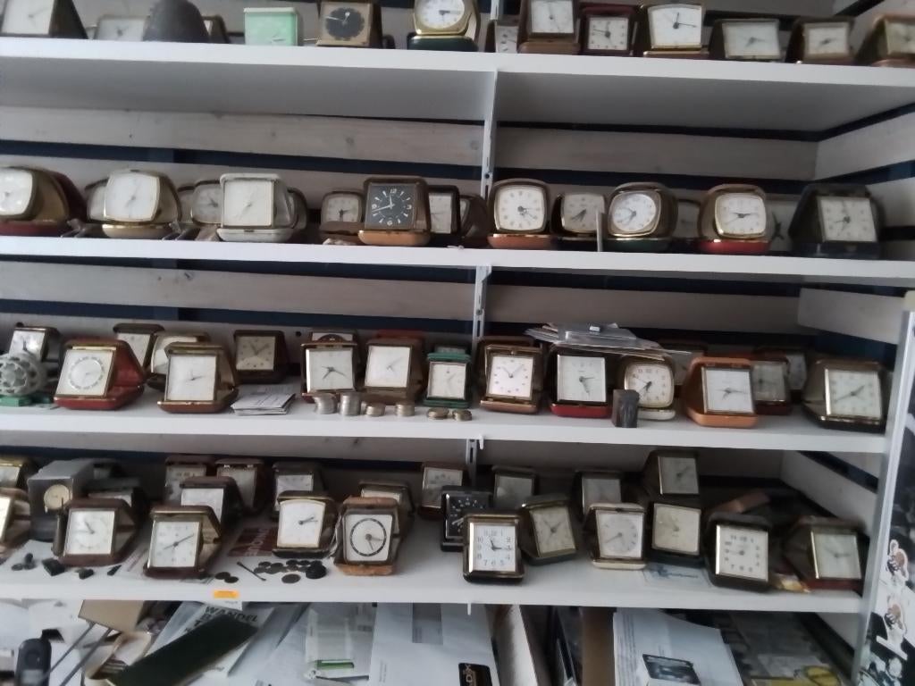 reiswekkers opwindbaar 631 stuks in goede toestand, Ophalen of Verzenden, Overige typen