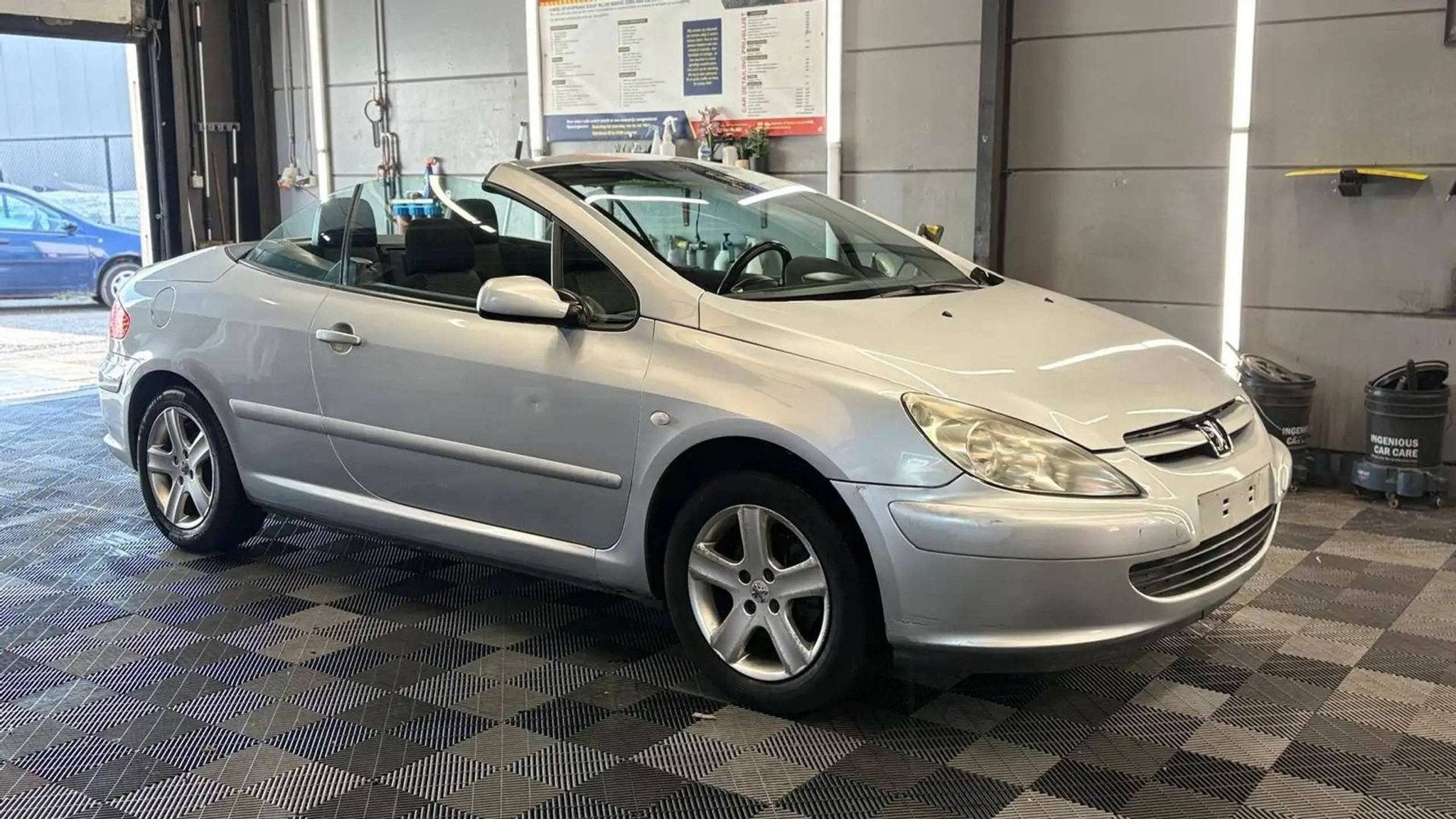 Peugeot 307 cc 1.6i benzine bj. 2005 140.058km, Autos, Argent ou Gris, Achat, Entreprise, Cabriolet