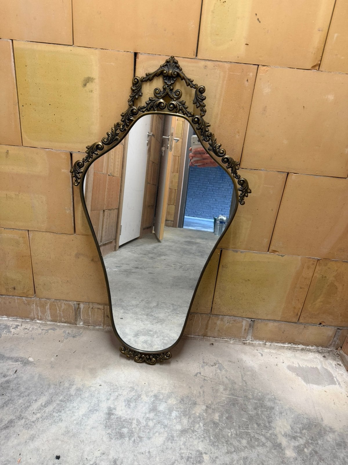 Mooie antieke spiegel, stevige kwaliteit. H:86cm B: 50 cm, Ophalen of Verzenden