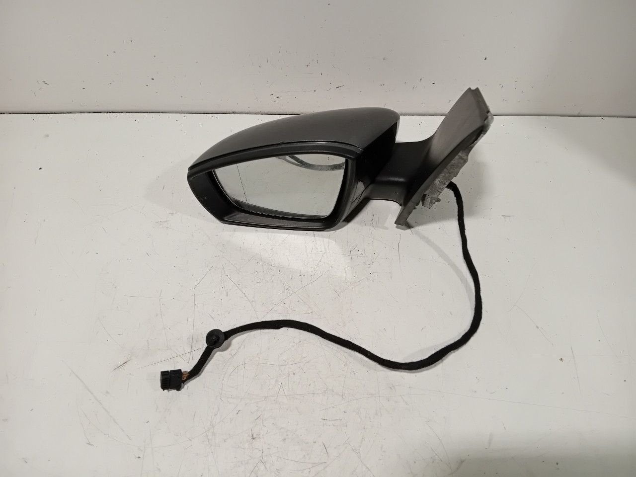 Spiegel buiten links elektrisch Volkswagen Polo, Onderdelen@venauto.nl, Van der Ven Autorecycling B.V., Gebruikt, Ettenseweg 76, 4706 PB Roosendaal, The Netherlands