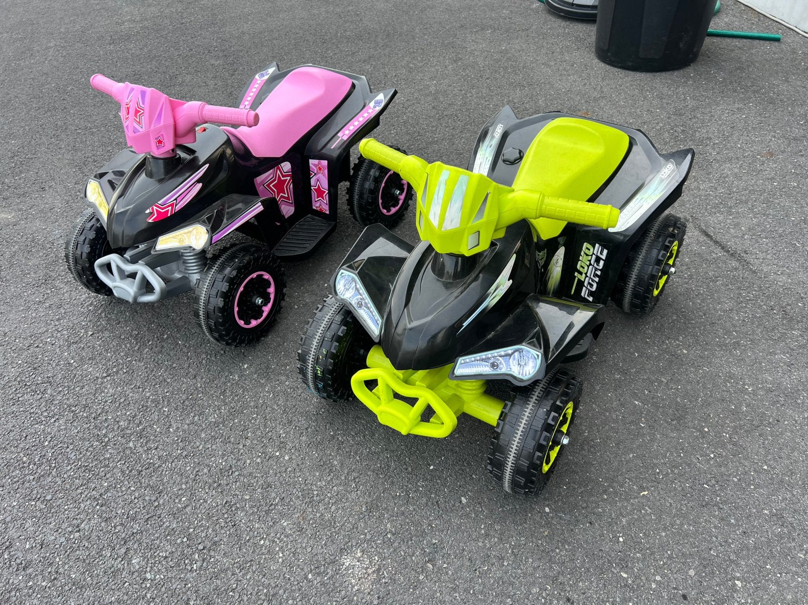 2 Quad a batterie pour enfant, Enlèvement, Comme neuf