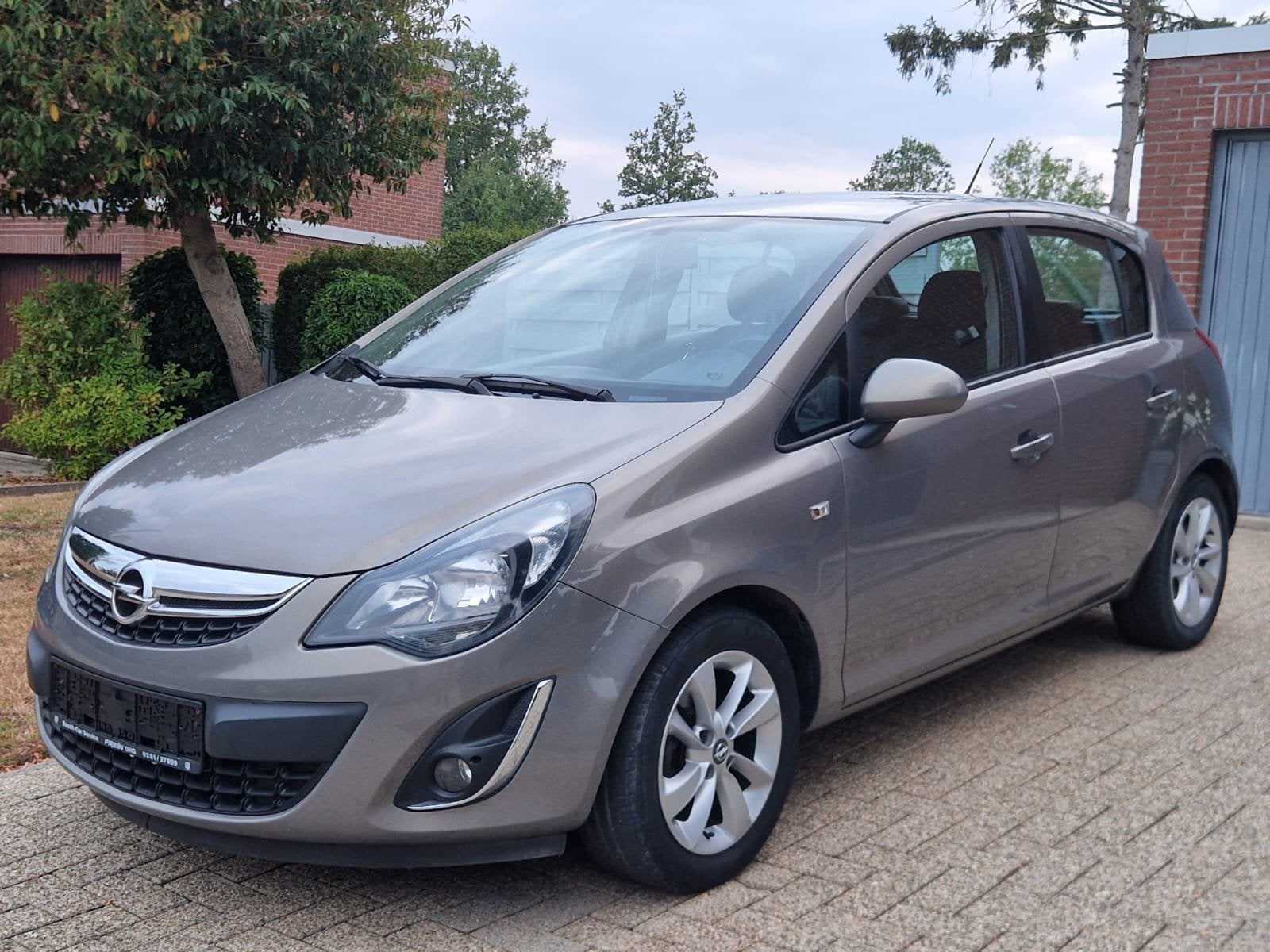 Opel Corsa D Facelift 2014 – 1.2 Benzine – 5-deurs, Auto's, Voorwielaandrijving, 4 cilinders, Beige, 5 deurs