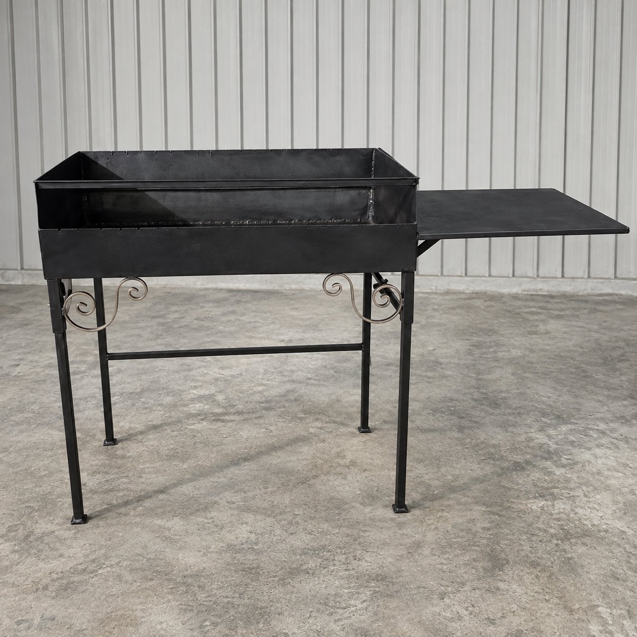 BBQ, Enlèvement, Neuf