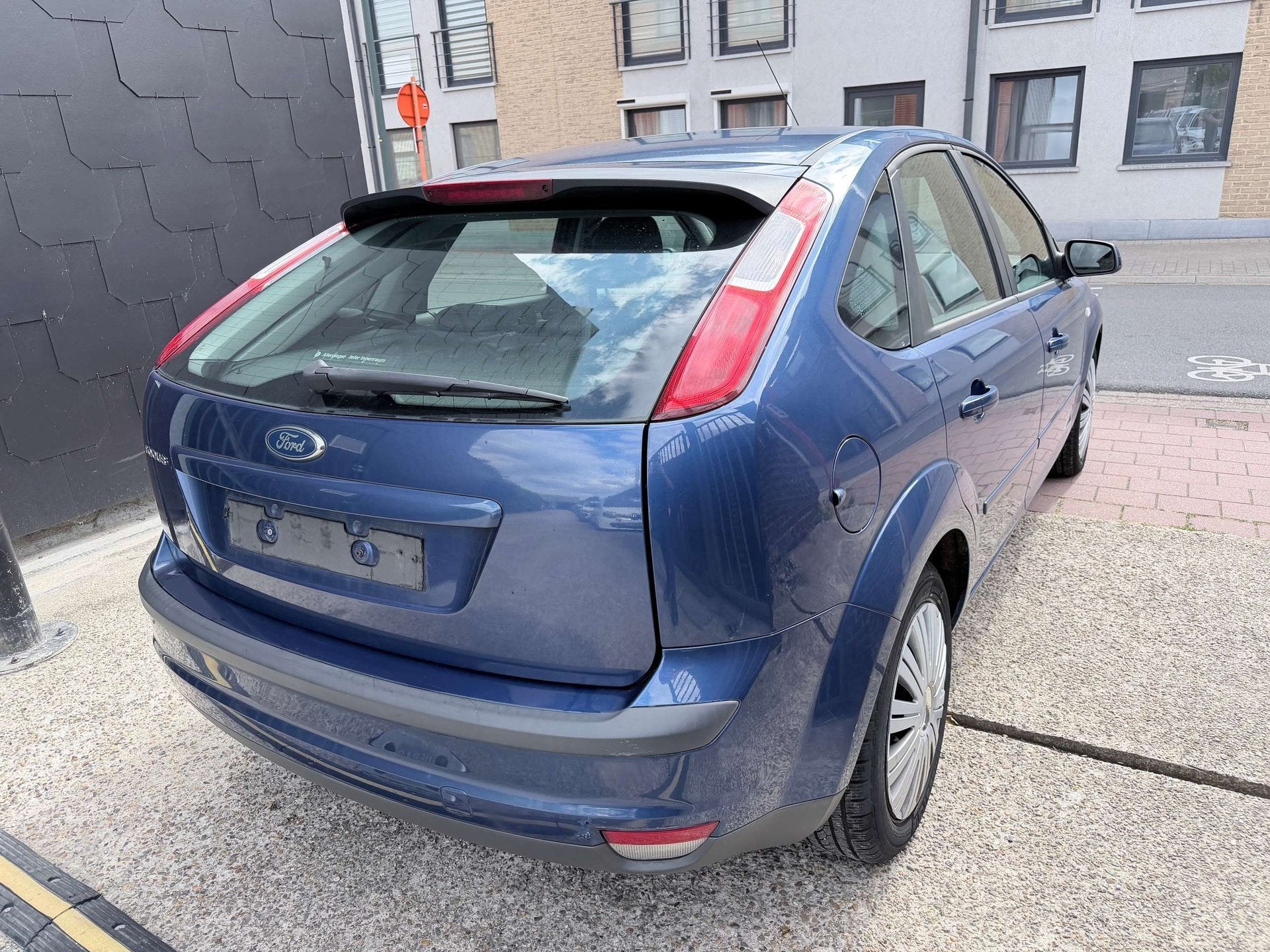 Ford Focus EDITION AMBIENTE AIRCO, Autos, Focus, Achat, Entreprise, Boîte manuelle